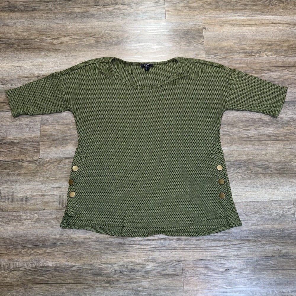 AUW Brand Olive Green Waffle Knit Short-Sleeve Top Womens Large w/ Gold Buttons